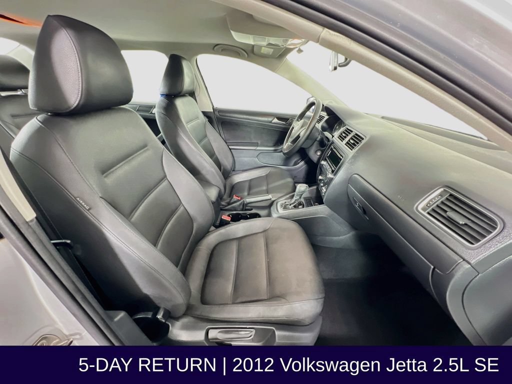 Used 2012 Volkswagen Jetta SE FWD image 29