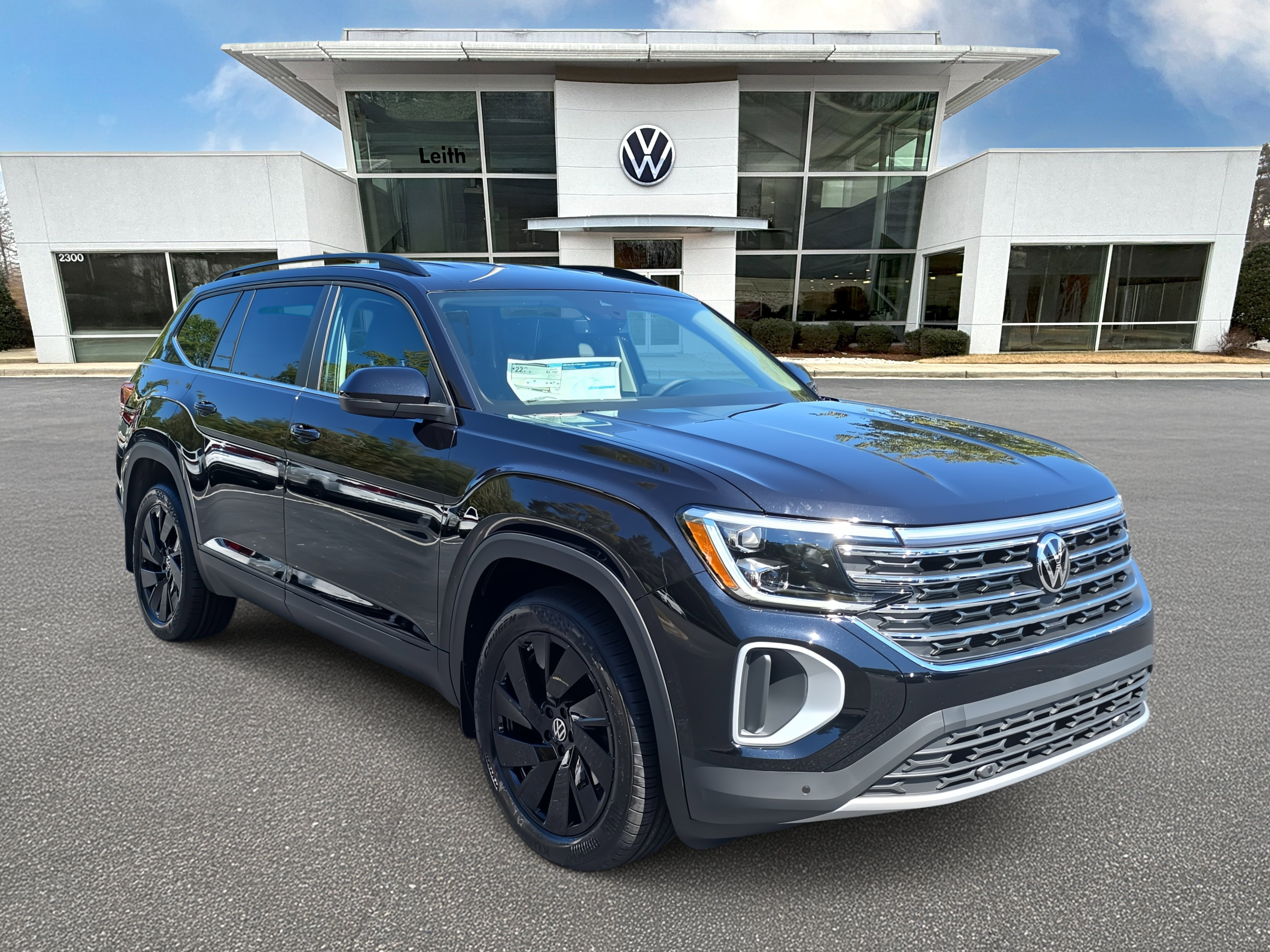 New 2026 Volkswagen Atlas SE image 1