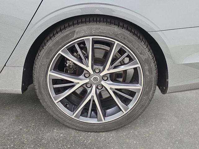 Used 2018 Volvo S90 T5 Momentum w/ Convenience Package AWD/4WD image 30
