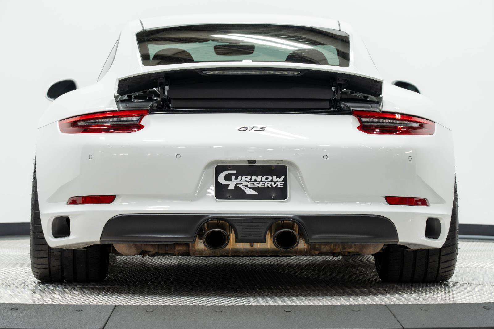 Used 2018 Porsche 911 Carrera GTS image 15