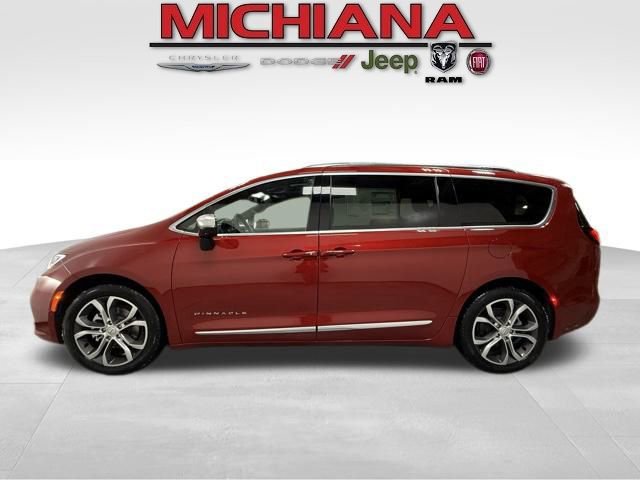 New 2026 Chrysler Pacifica Pinnacle