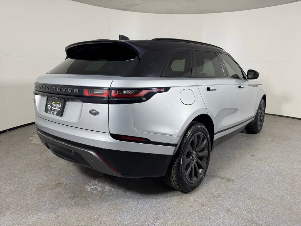 Used 2019 Land Rover Range Rover Velar R-Dynamic SE image 6
