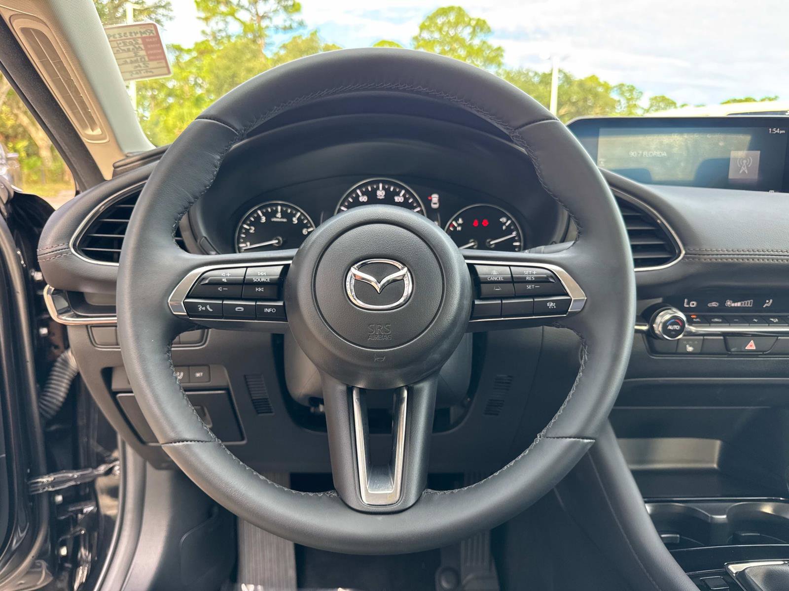 Used 2024 MAZDA MAZDA3 s image 29