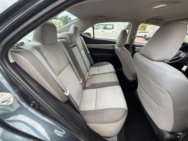 Used 2017 Toyota Corolla LE w/ Carpet Mat Package (TMS) FWD image 29