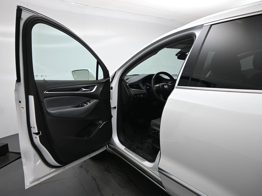 Used 2020 Buick Enclave Essence w/ LPO, Floor Liner Package FWD image 9