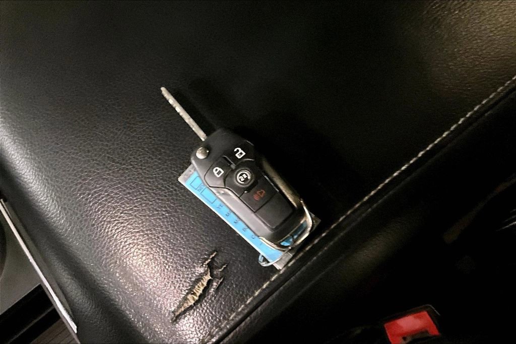 Used 2017 Ford F350 Lariat w/ Lariat Value Package image 29