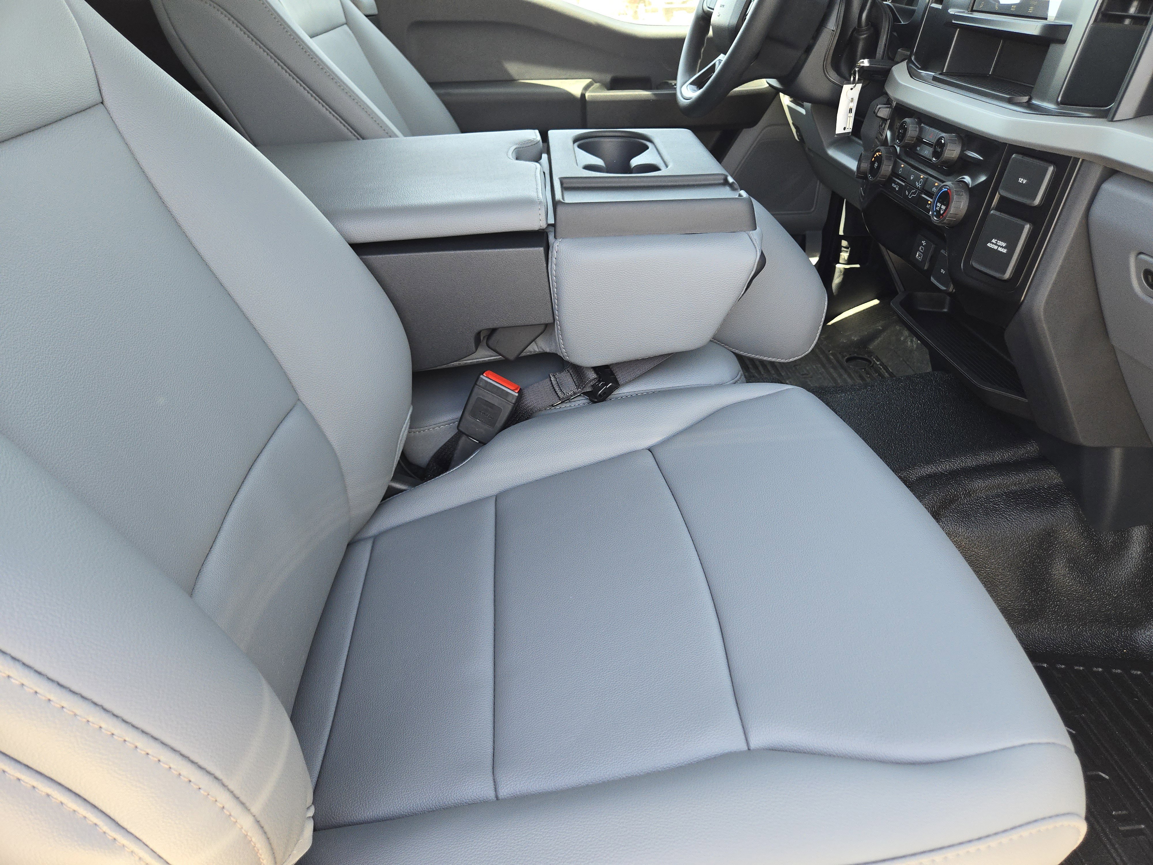 New 2026 Ford F450 XL w/ XL Chrome Package image 12