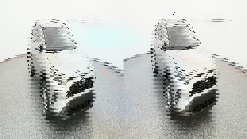 New 2025 Toyota RAV4 XLE image 32