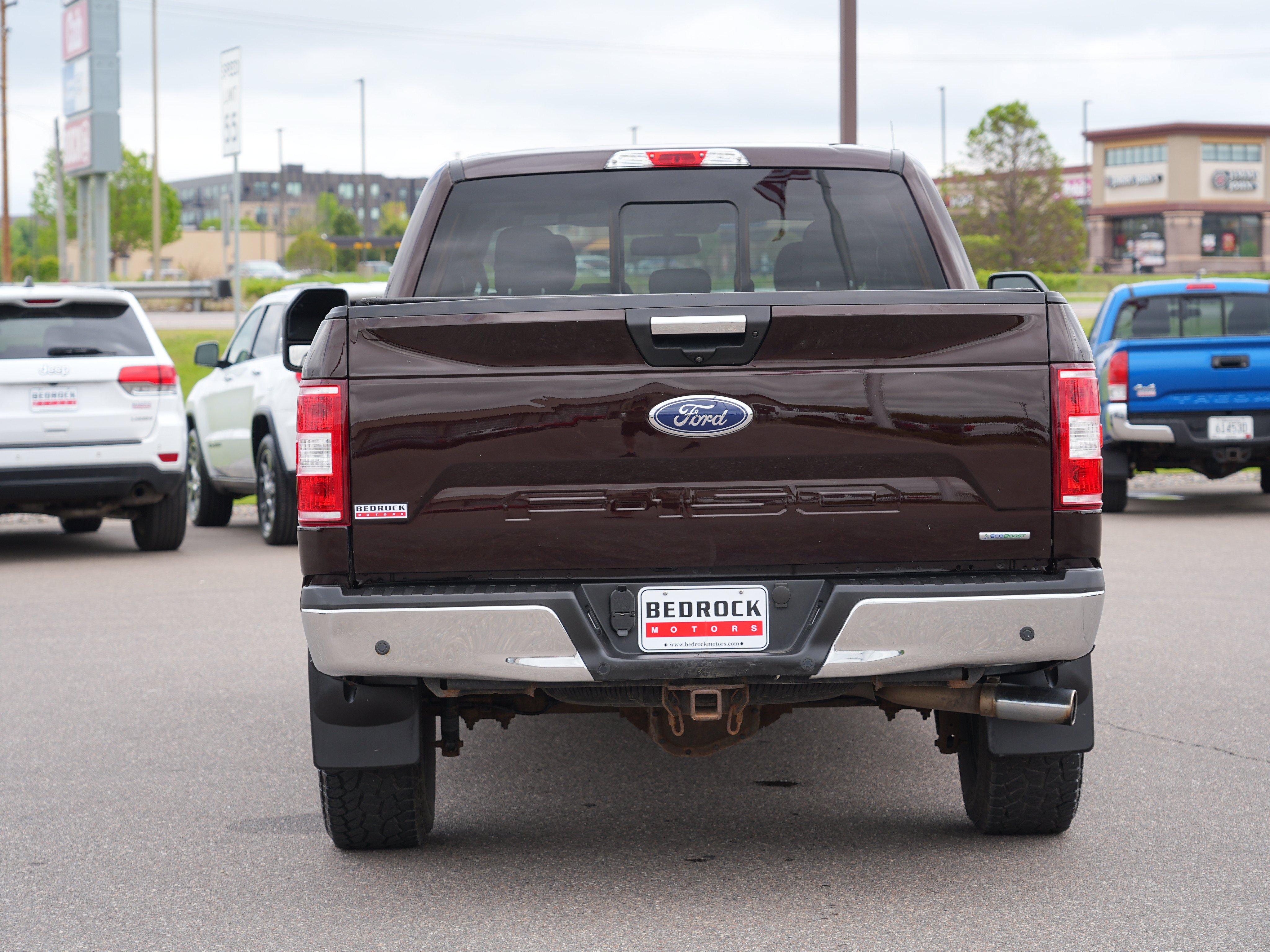 Used 2018 Ford F150 XLT w/ Equipment Group 302A Luxury AWD/4WD image 4