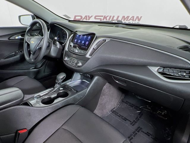 Used 2024 Chevrolet Malibu LT image 36