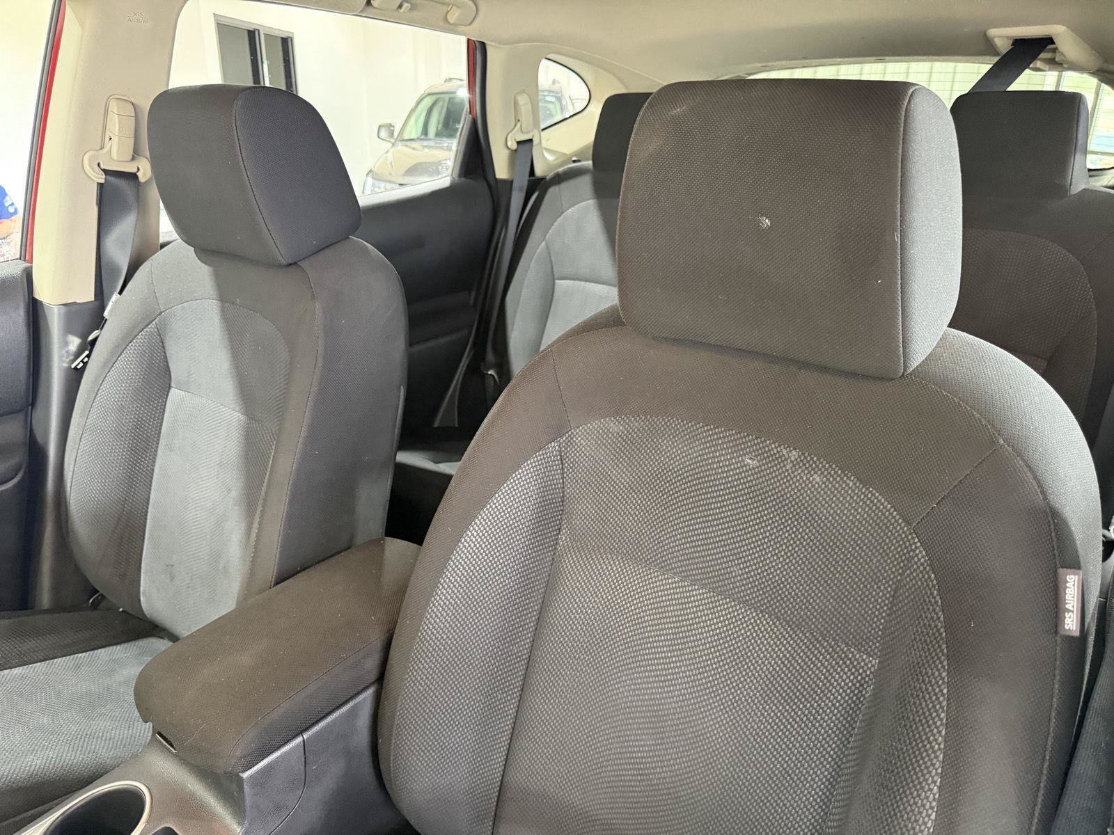 Used 2013 Nissan Rogue S FWD image 18