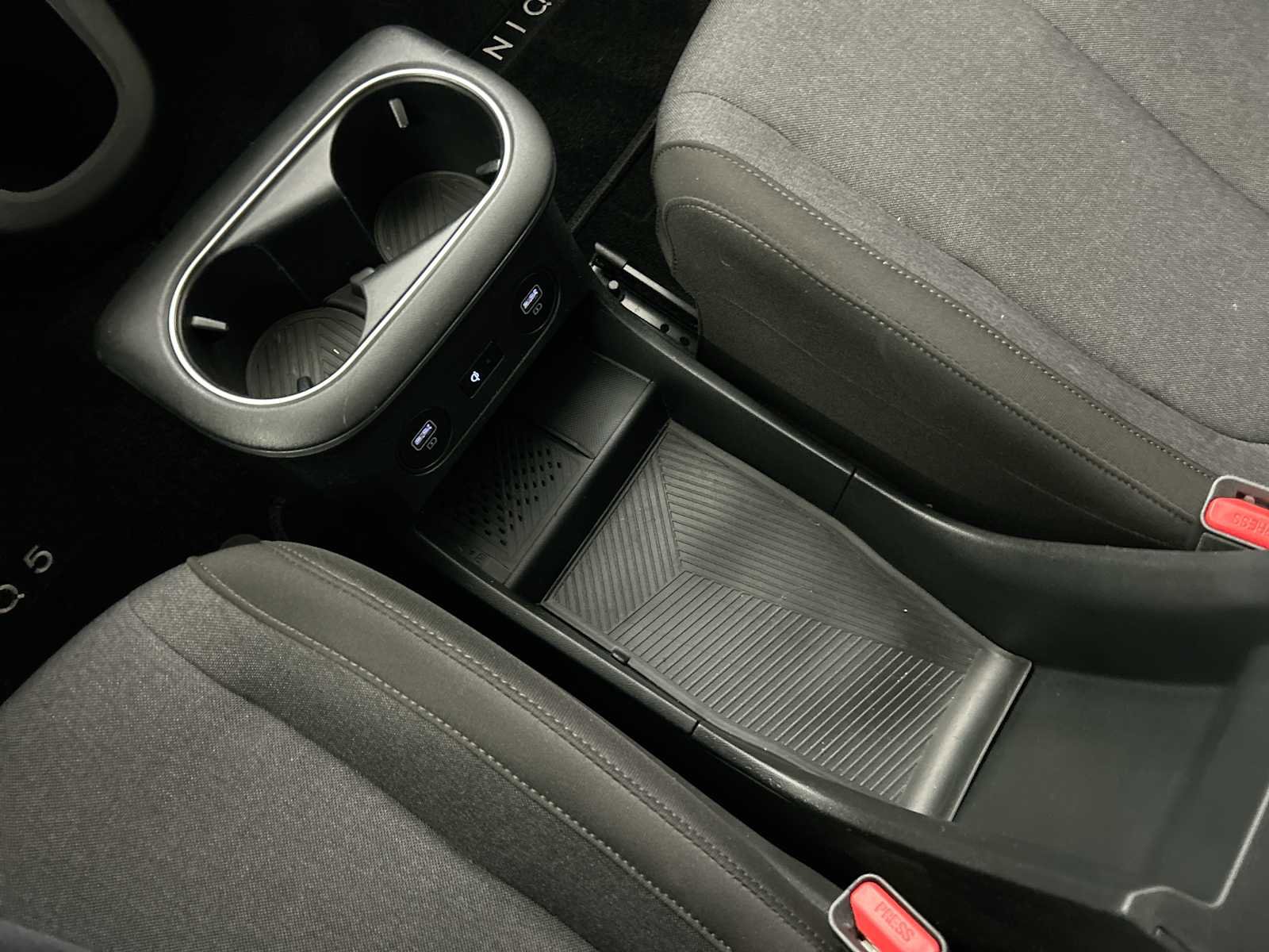 Used 2024 Hyundai Ioniq 5 SEL image 22