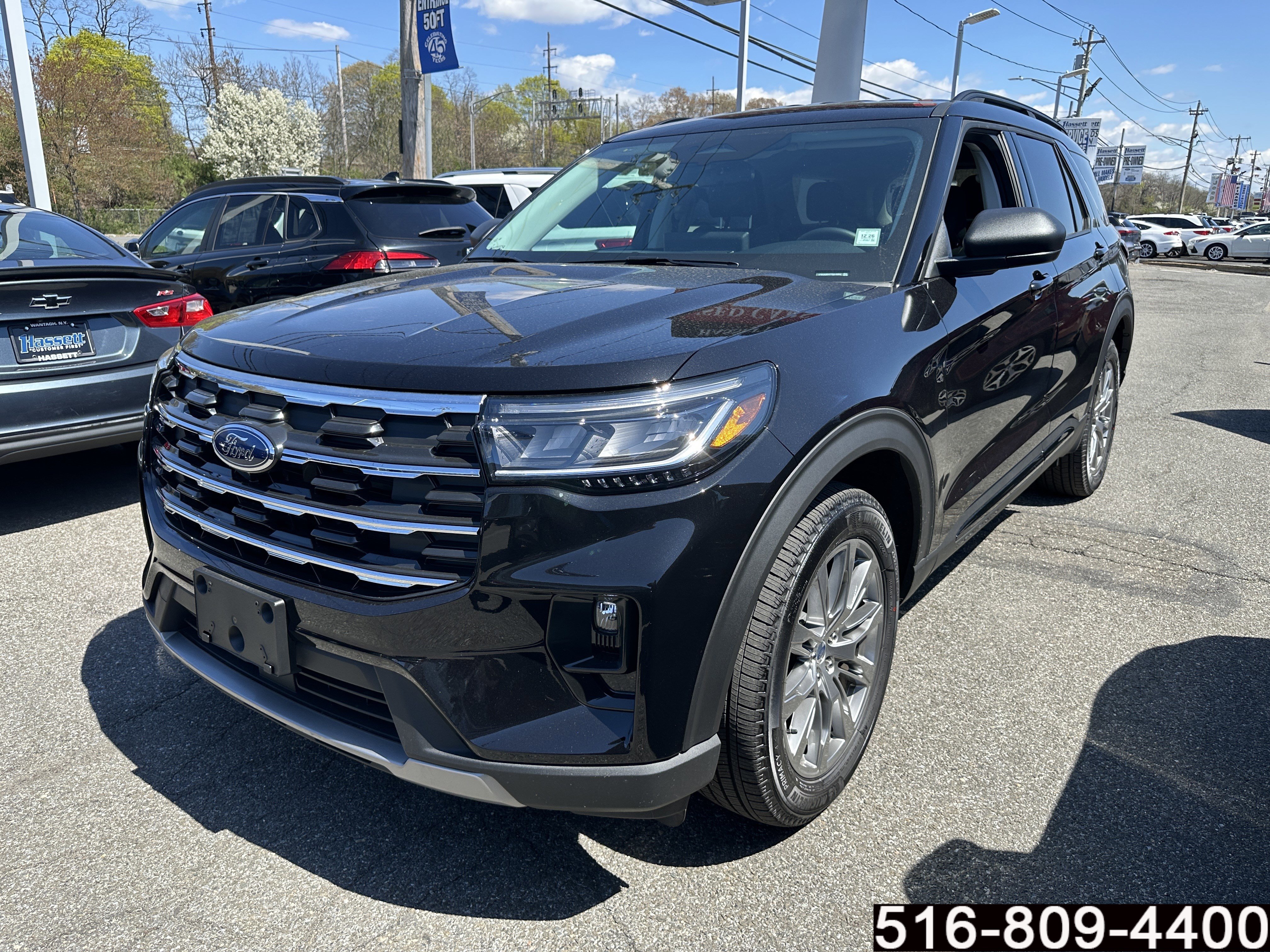 Used 2026 Ford Explorer Active w/ Active Comfort Package AWD/4WD image 7