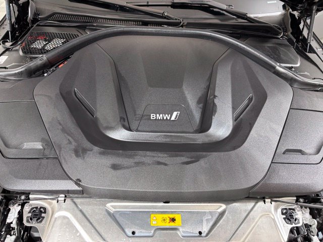 Used 2024 BMW i4 xDrive40i w/ Premium Package AWD/4WD image 24