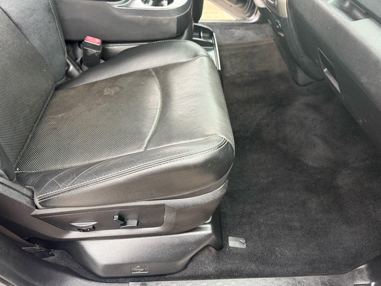 Used 2013 RAM 1500 Laramie w/ Convenience Group image 56