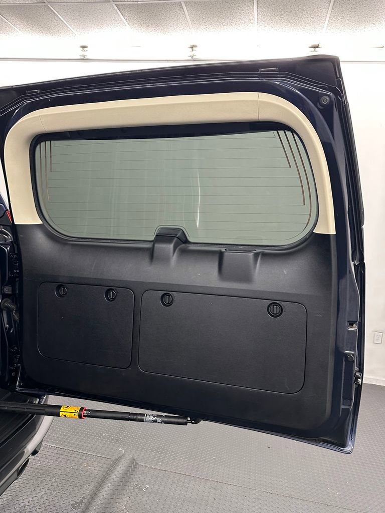 Used 2021 Lexus GX 460 Premium image 34