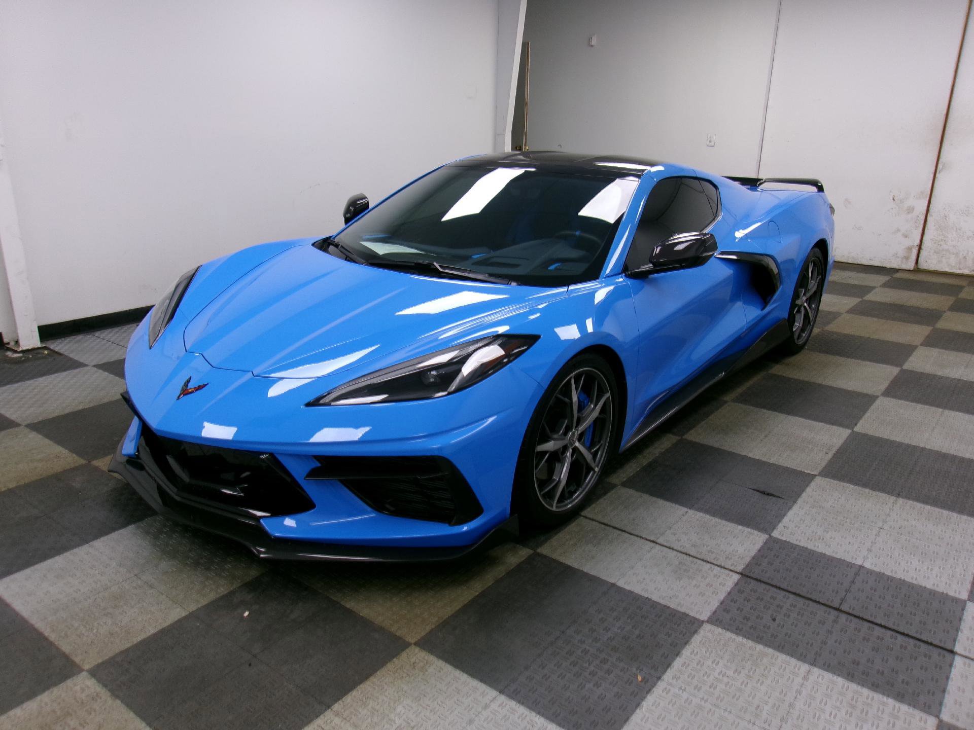 Used 2020 Chevrolet Corvette Stingray Premium Cpe w/ 3LT Preferred Equipment Group image 14