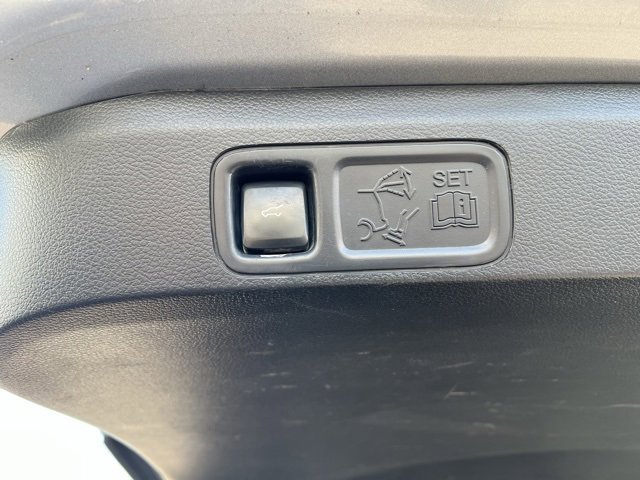 Used 2023 Ford Expedition Max Limited image 37