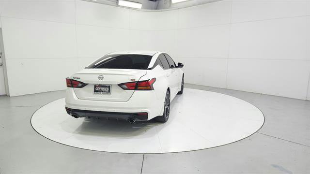 Certified 2025 Nissan Altima 2.5 SR w/ SR Premium Package FWD image 6