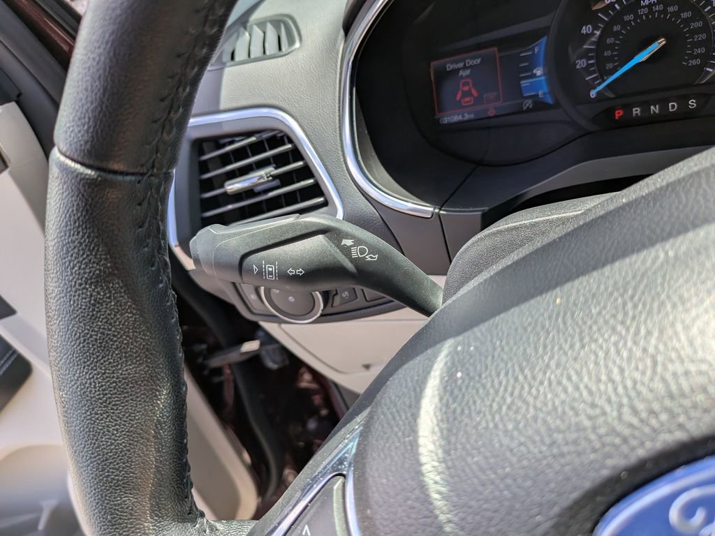 Certified 2021 Ford Edge Titanium FWD image 33