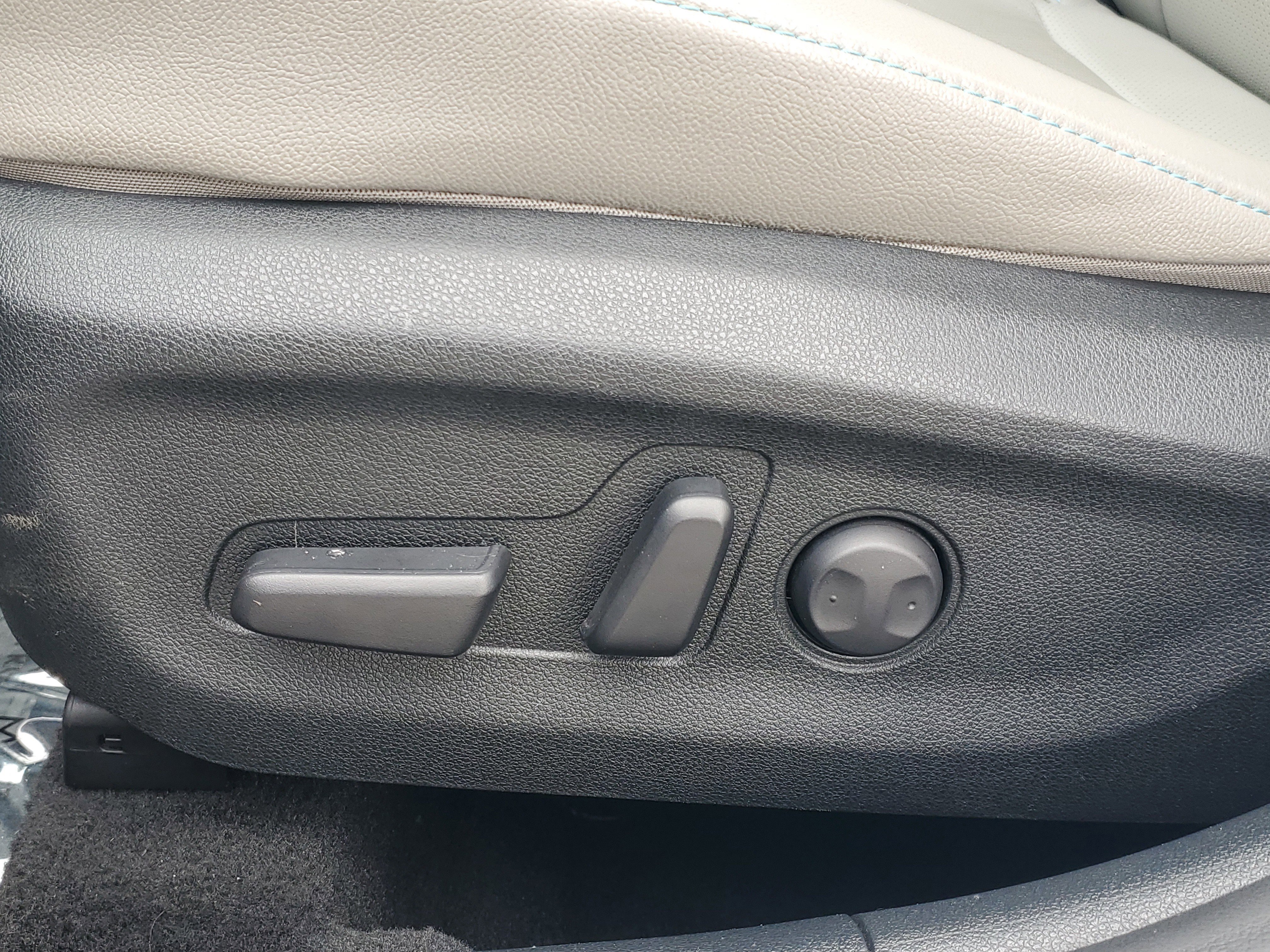 Used 2021 Kia Niro Touring SE image 20