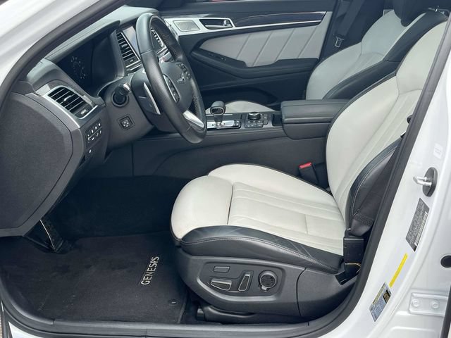 Used 2018 Genesis G80 3.3T Sport RWD image 13