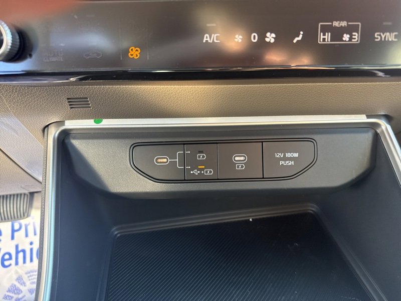 New 2026 Kia Carnival image 42