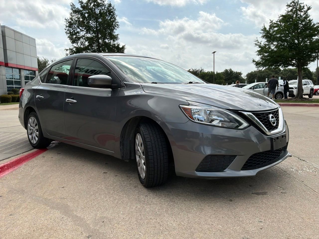 Used 2019 Nissan Sentra S FWD image 4