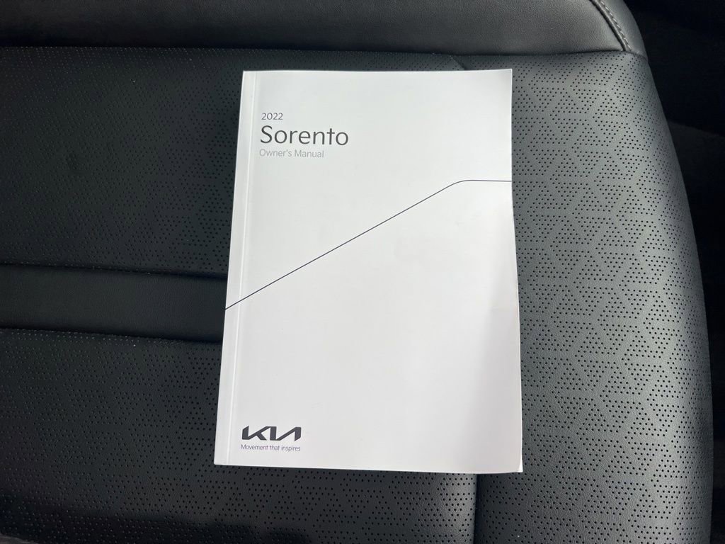 Certified 2022 Kia Sorento SX image 28