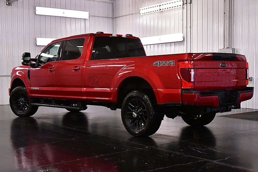 Used 2022 Ford F250 Lariat w/ Black Appearance Package image 5