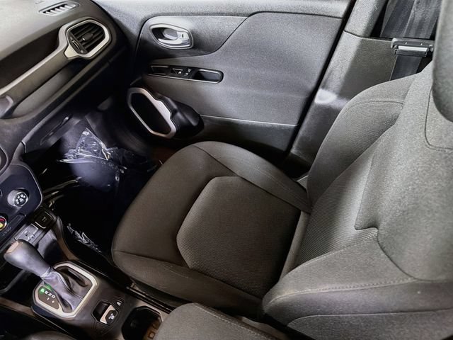 Used 2020 Jeep Renegade Sport FWD image 24