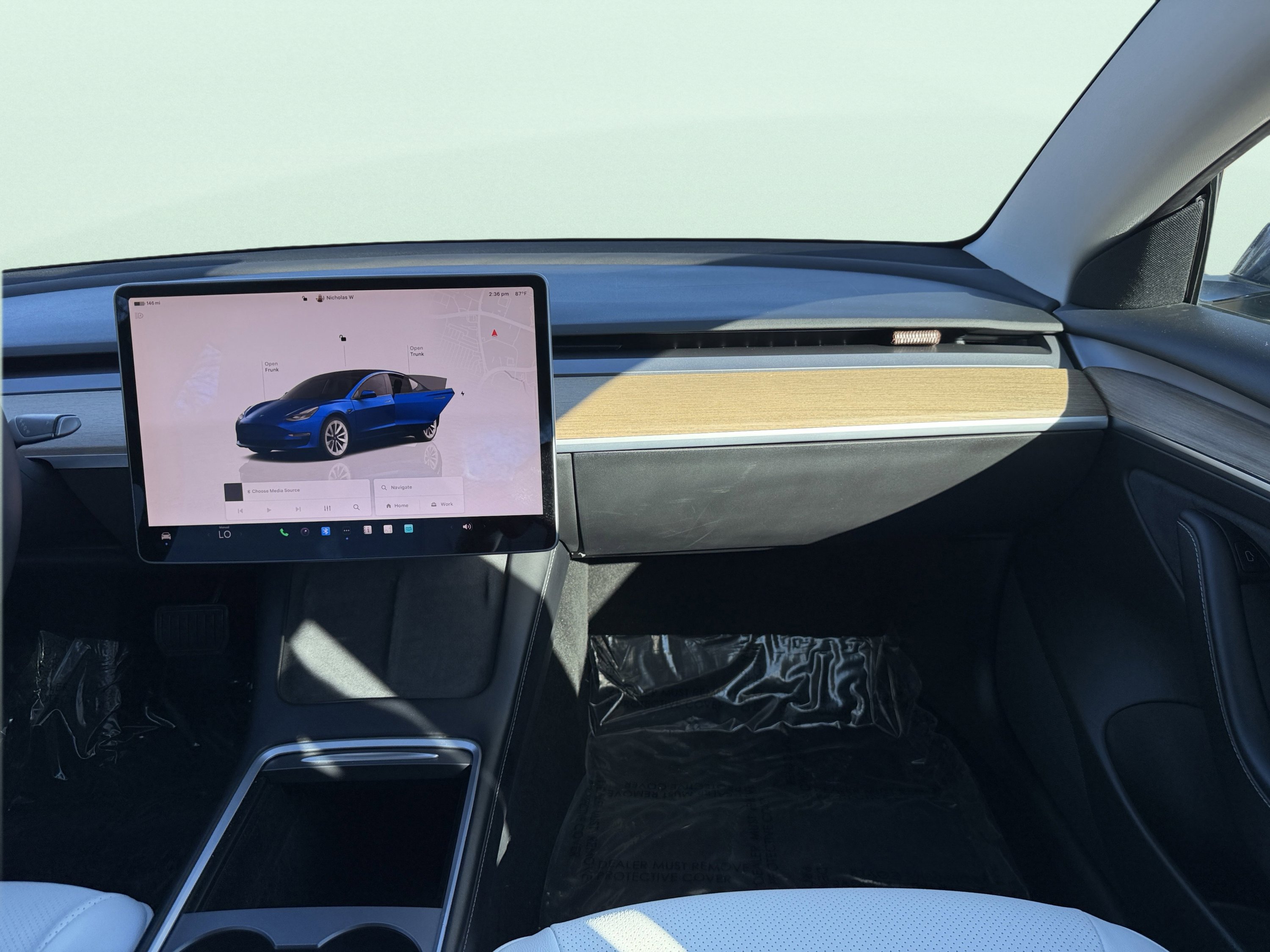 Used 2022 Tesla Model 3 Standard Range image 33