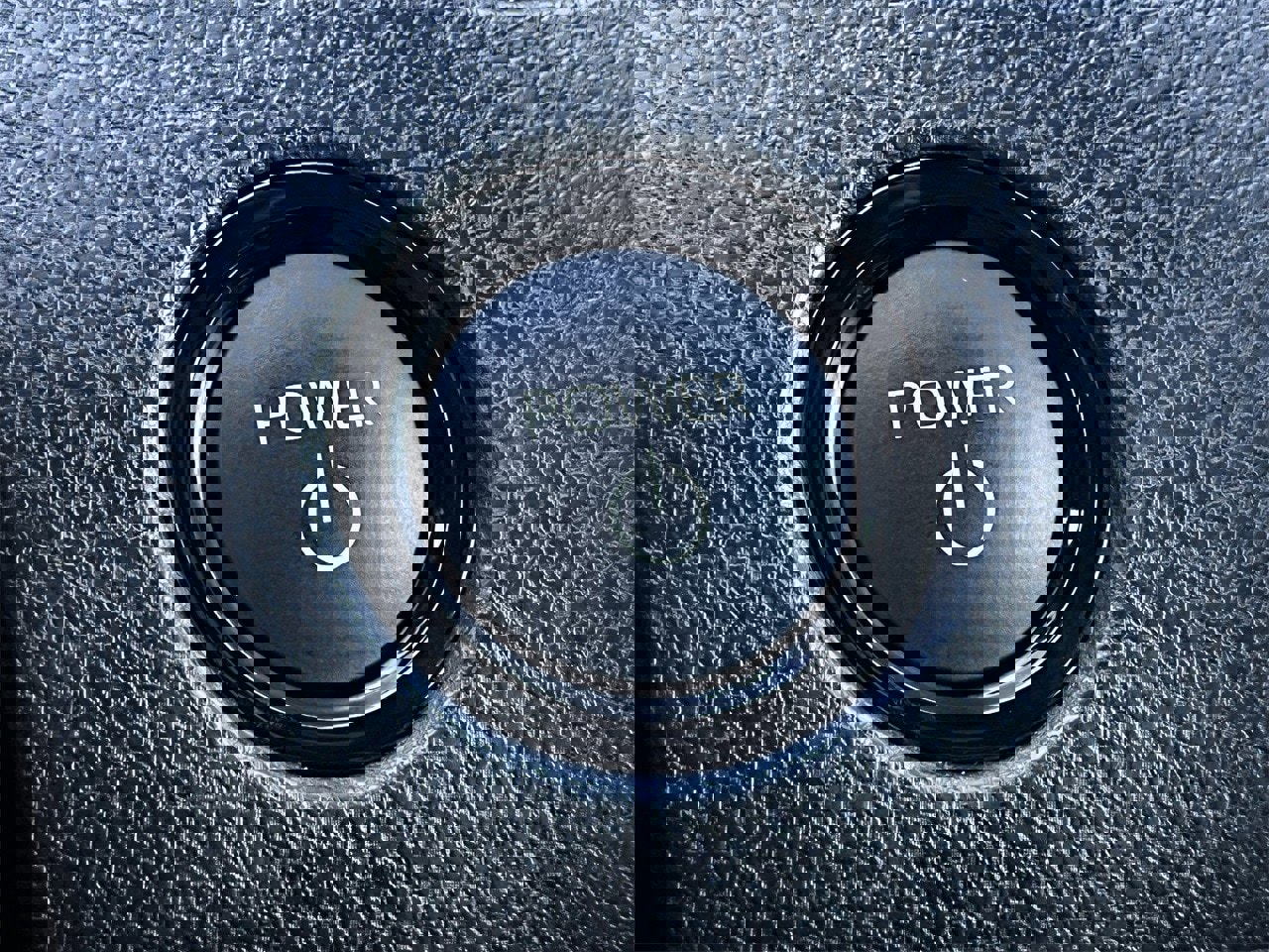 Used 2025 Toyota Camry SE image 19