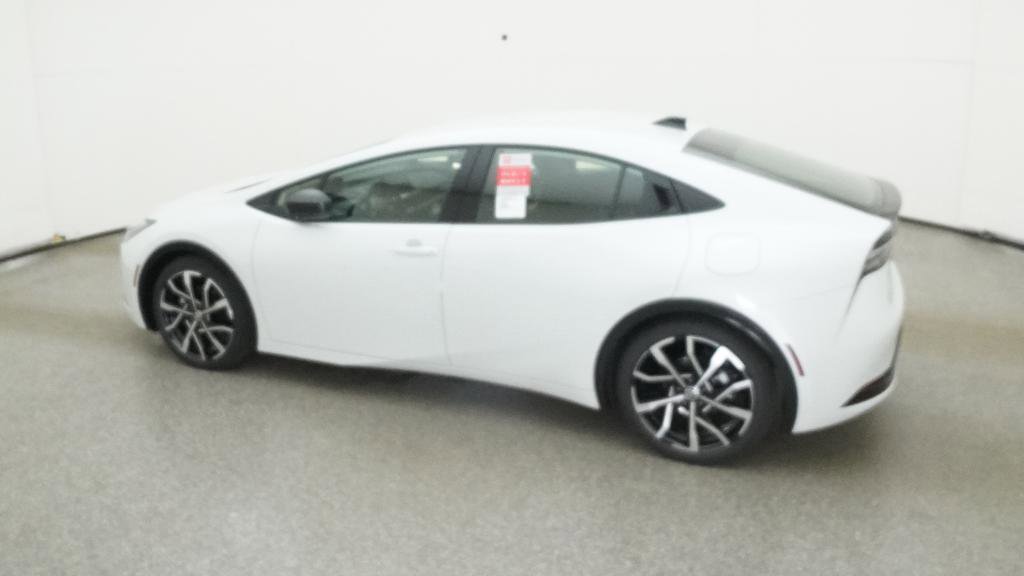 New 2026 Toyota Prius Plug-In Hybrid image 4