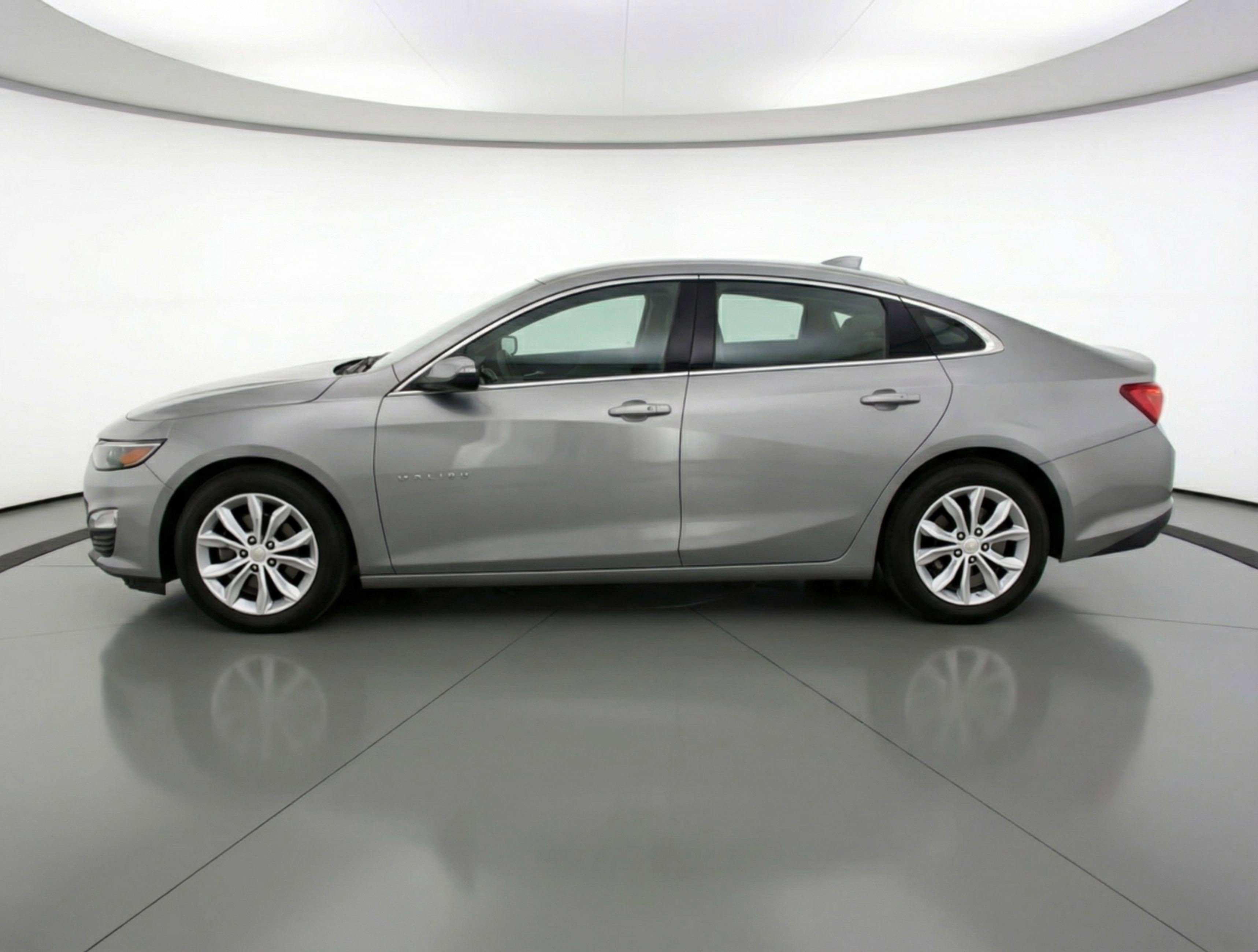 Used 2024 Chevrolet Malibu LT FWD image 5
