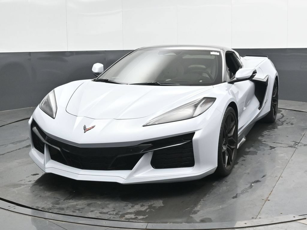 Used 2024 Chevrolet Corvette Z06 w/ Battery Protection Package RWD image 6