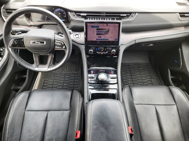 Used 2022 Jeep Grand Cherokee Overland w/ Luxury Tech Group IV AWD/4WD image 26
