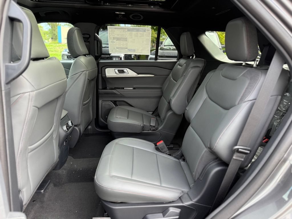 New 2027 Ford Explorer Active w/ Active Comfort Package AWD/4WD image 13