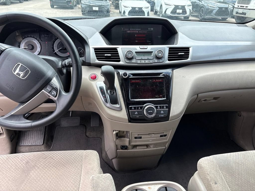 Used 2016 Honda Odyssey SE image 15