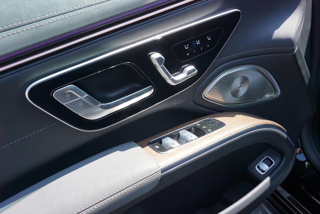 Certified 2023 Mercedes-Benz EQS 580 4MATIC Sedan image 19