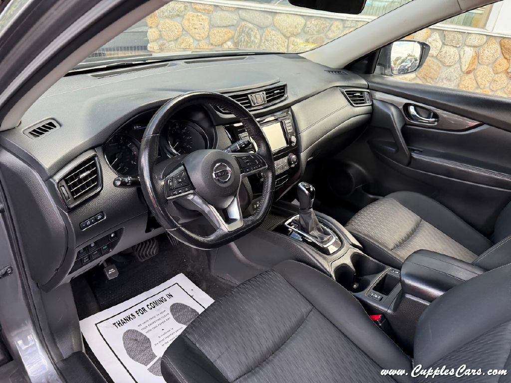 Used 2019 Nissan Rogue S w/ Special Edition Package image 4