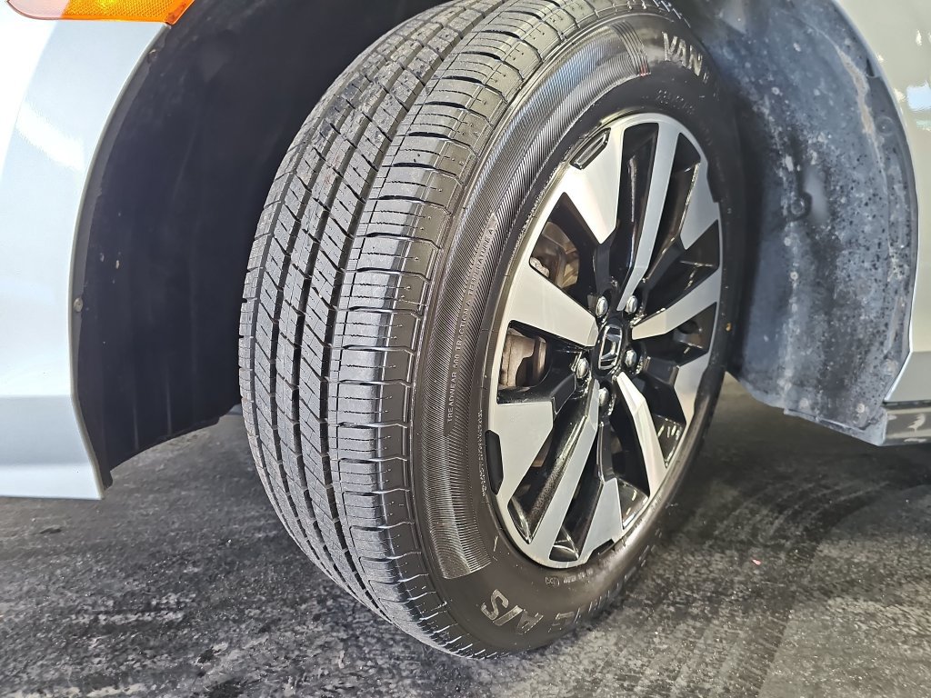 Used 2025 Honda Odyssey EX-L image 35