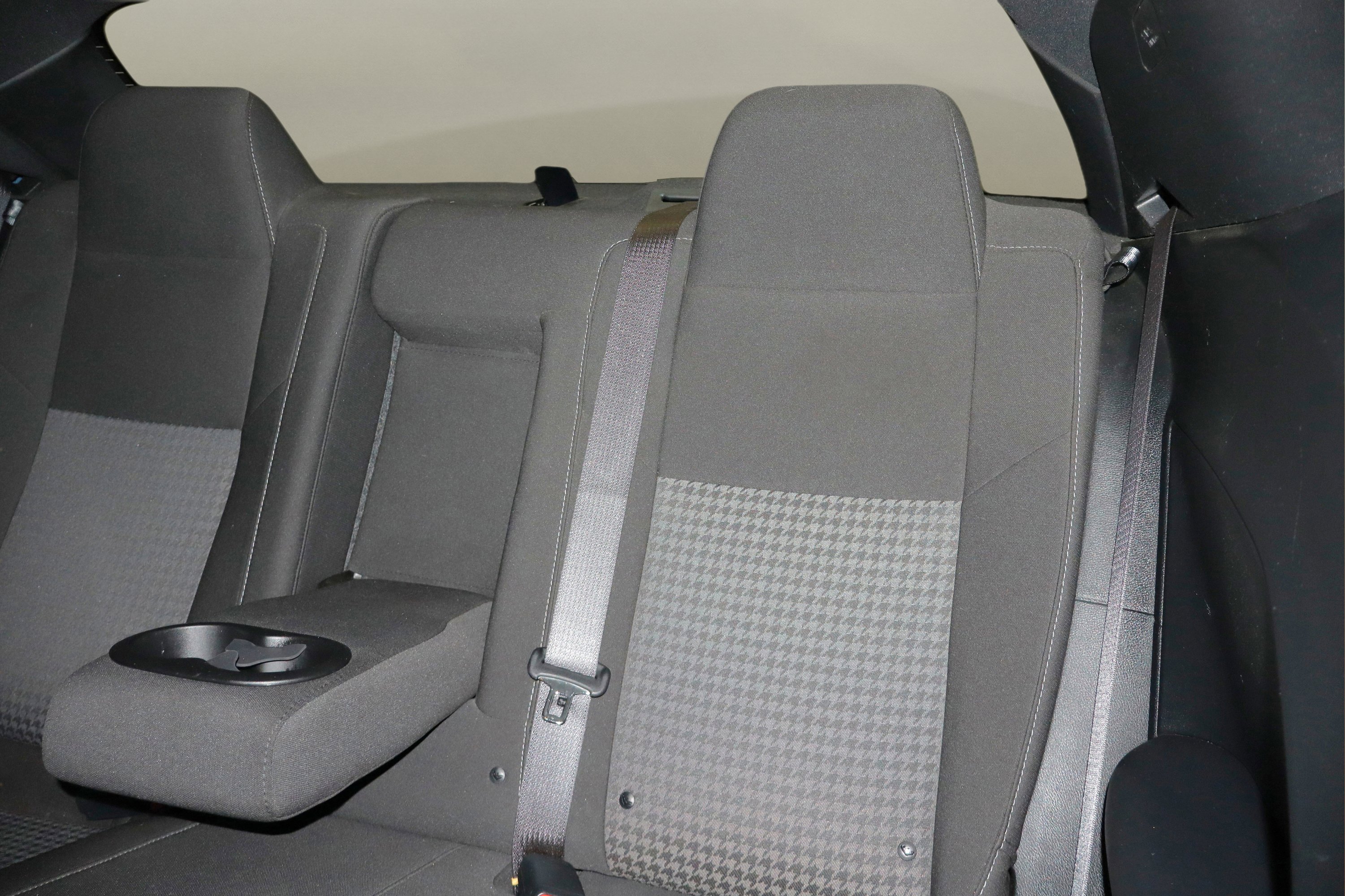 Used 2021 Dodge Challenger GT image 13