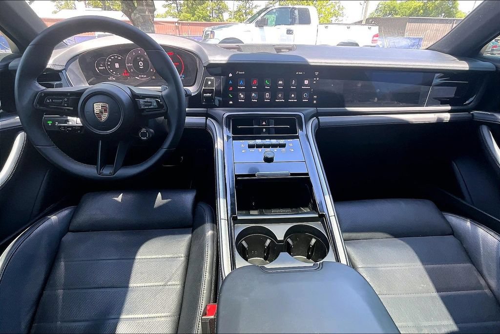 Used 2025 Porsche Panamera 4 AWD/4WD image 7