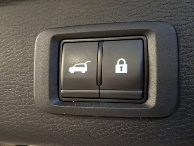 Used 2024 Mitsubishi Outlander SE AWD/4WD image 29