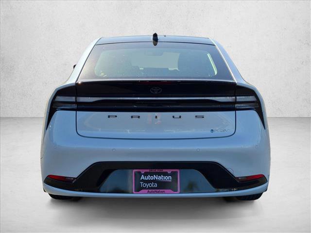 New 2026 Toyota Prius Plug-In Hybrid FWD image 7
