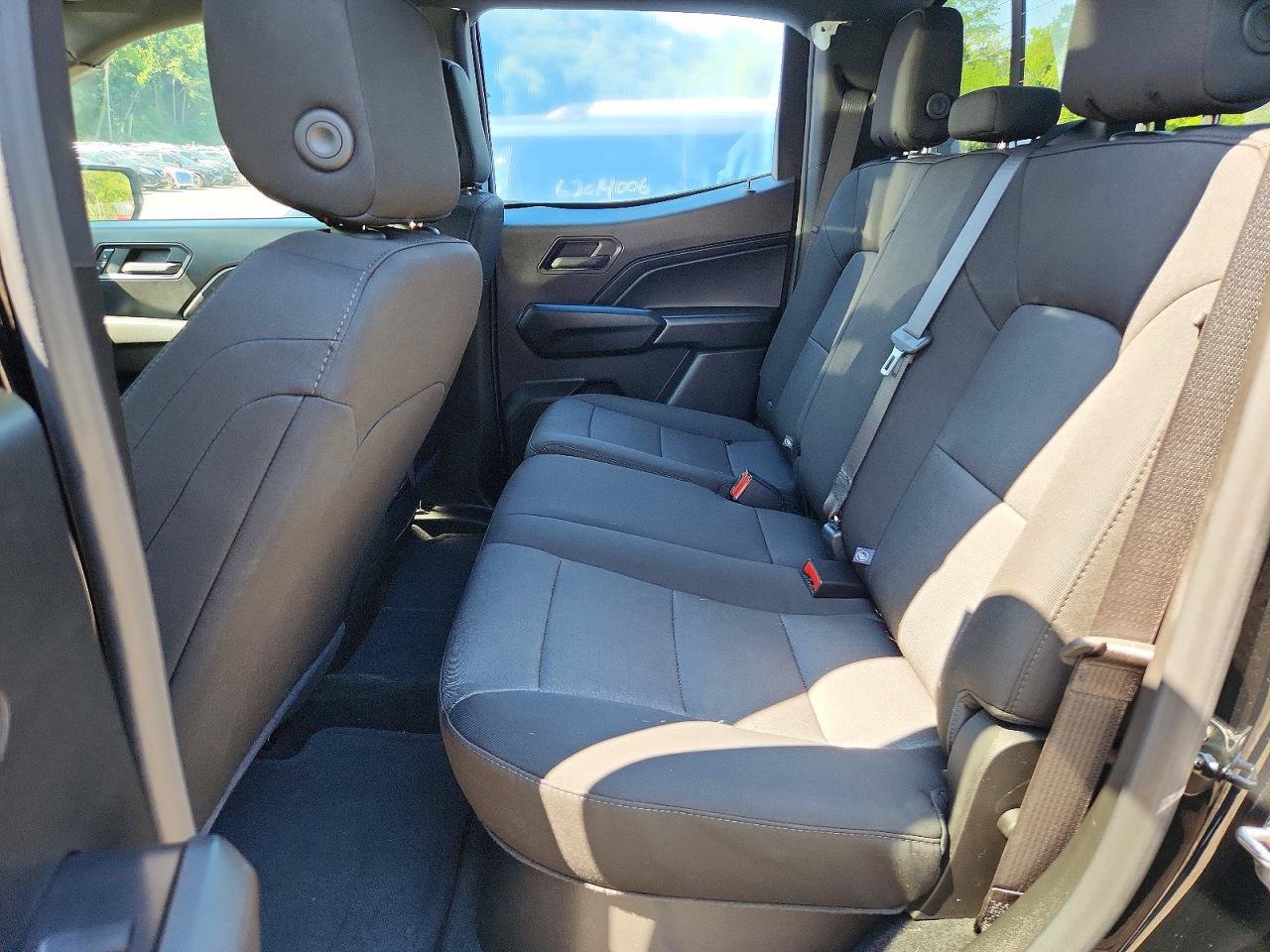 Used 2025 Chevrolet Colorado Trail Boss AWD/4WD image 7