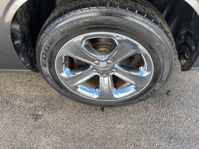 Used 2016 Dodge Challenger SXT w/ Cold Weather Group image 34