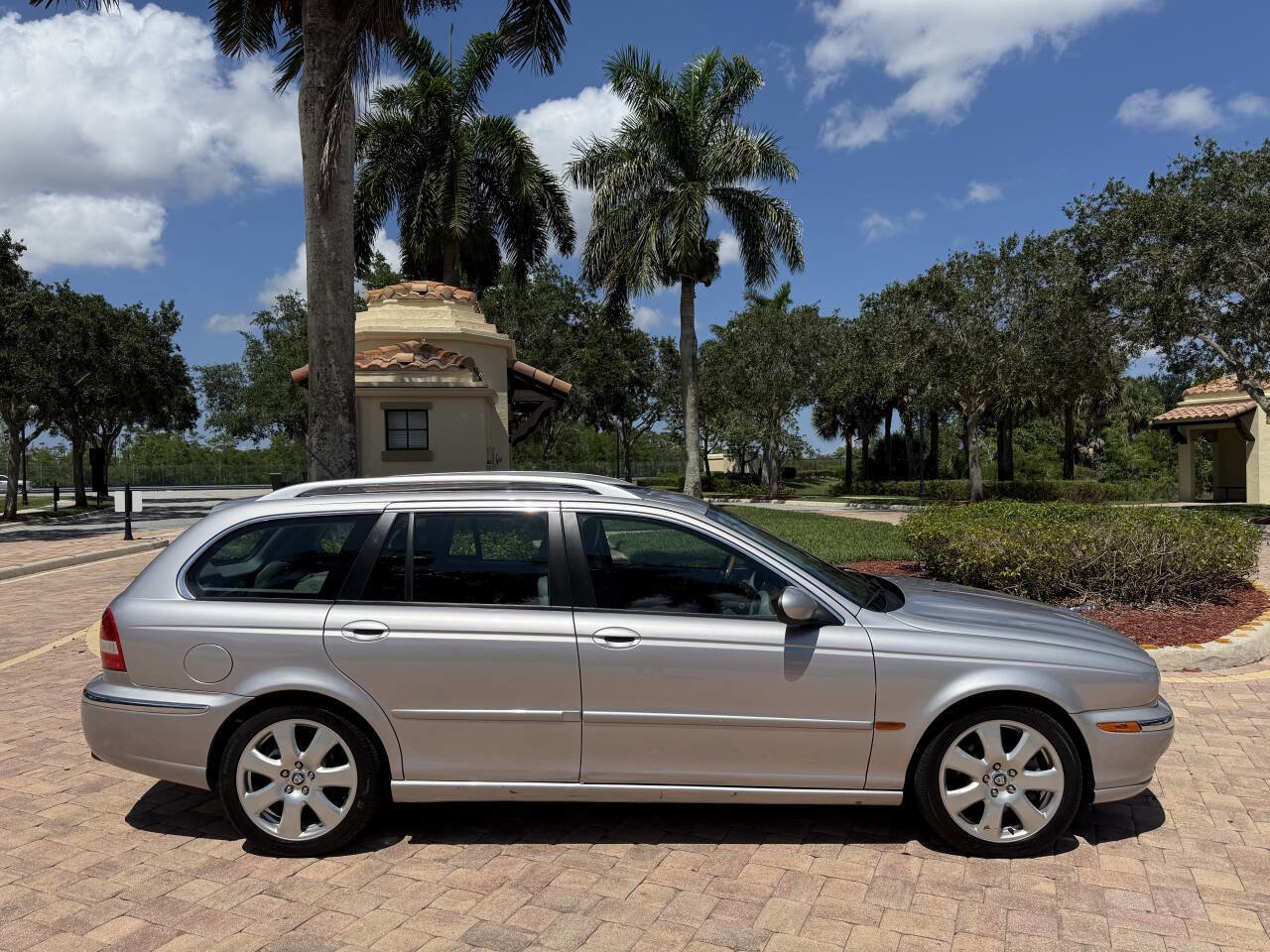 Used 2005 Jaguar X-TYPE 3.0 AWD/4WD image 3