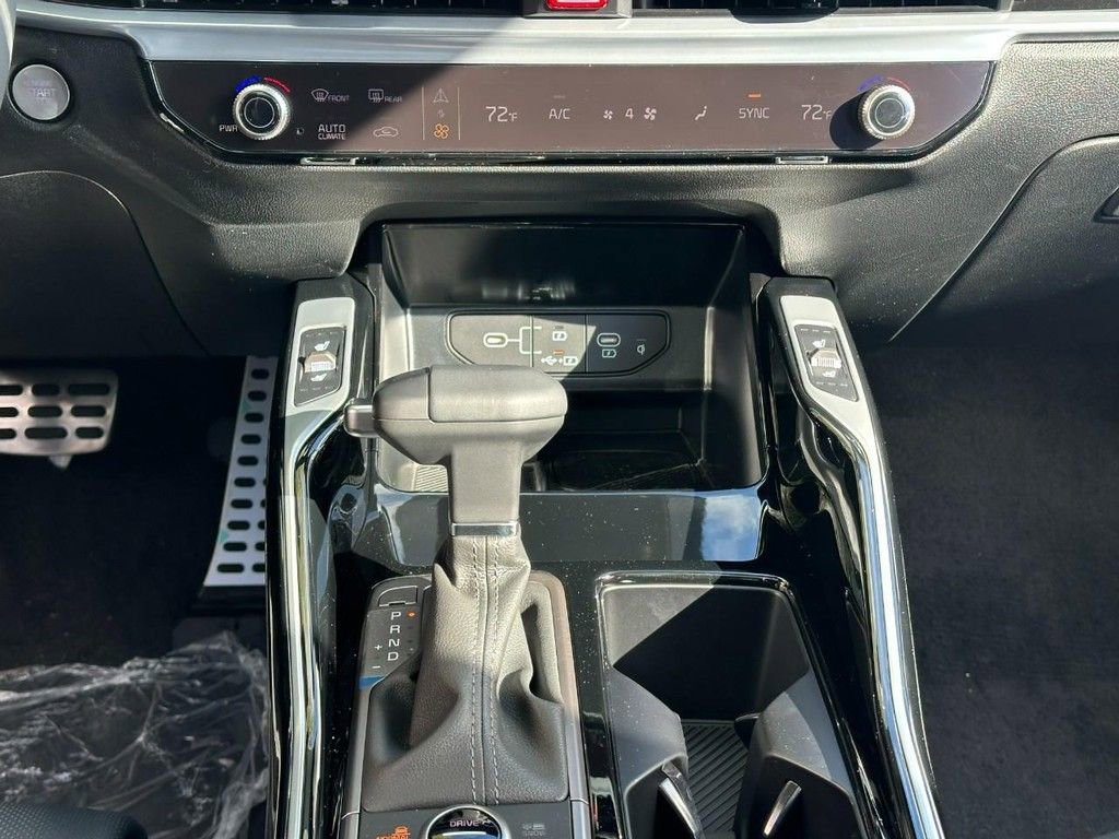 New 2026 Kia Sorento SX Prestige image 11